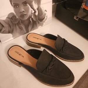 Indigo Rd Black Professional Flats